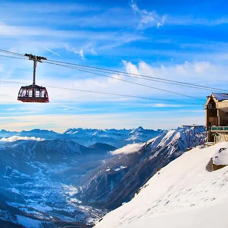 Sainte-foy-l'argentiere Sleeps 5 Pool 아파트