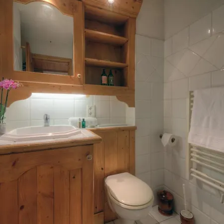 아파트 Sainte-foy-l'argentiere Sleeps 5 Pool 샤모니