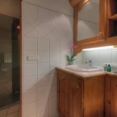 Appartement Sainte-foy-l'argentiere Sleeps 5 Pool *