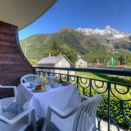Sainte-foy-l'argentiere Sleeps 5 Pool Chamonix